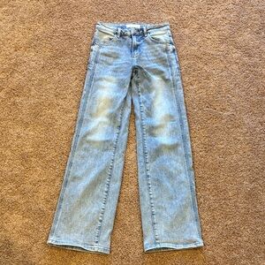 Stylish Light Blue Women's Straight Leg Jeans